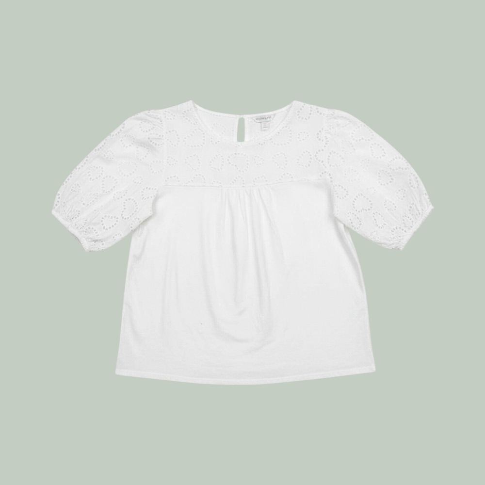 Crown & Ivy Blouse Women M White Eyelet Heart baby doll Puff Sleeve Cotton EUC